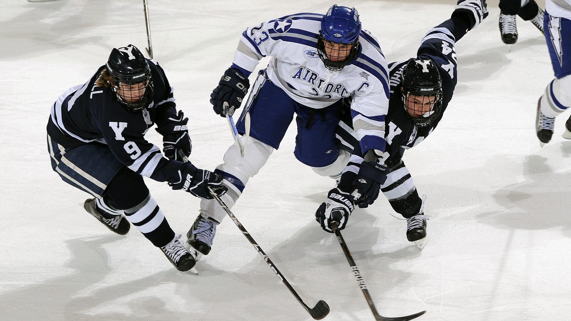 激烈角逐!全国田径锦标赛接力赛上演速度与默契的巅峰对决