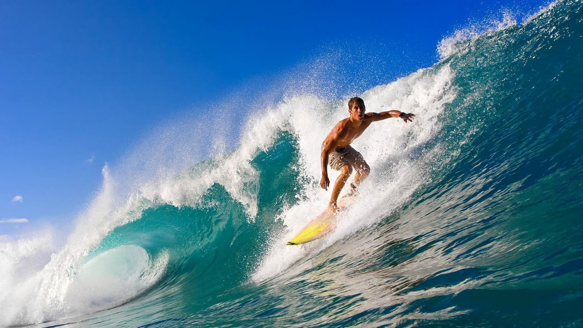 法国泳将打破尘封十年世界纪录 200米自由泳再创人类极限